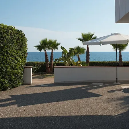 Blu Side & Torre San Giovanni Ugento